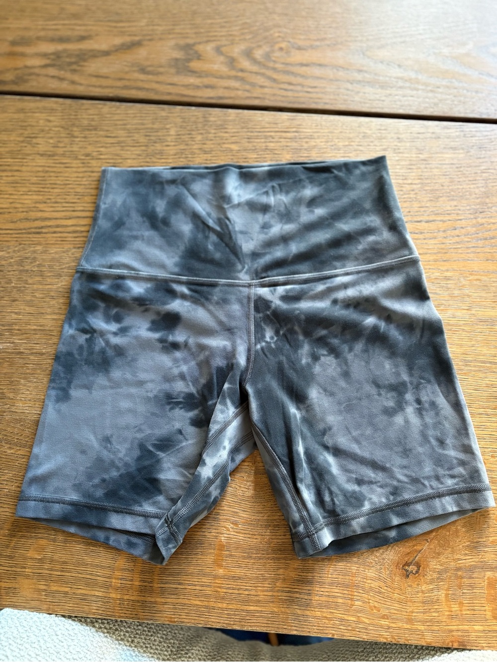 lululemon athletica align 6’’